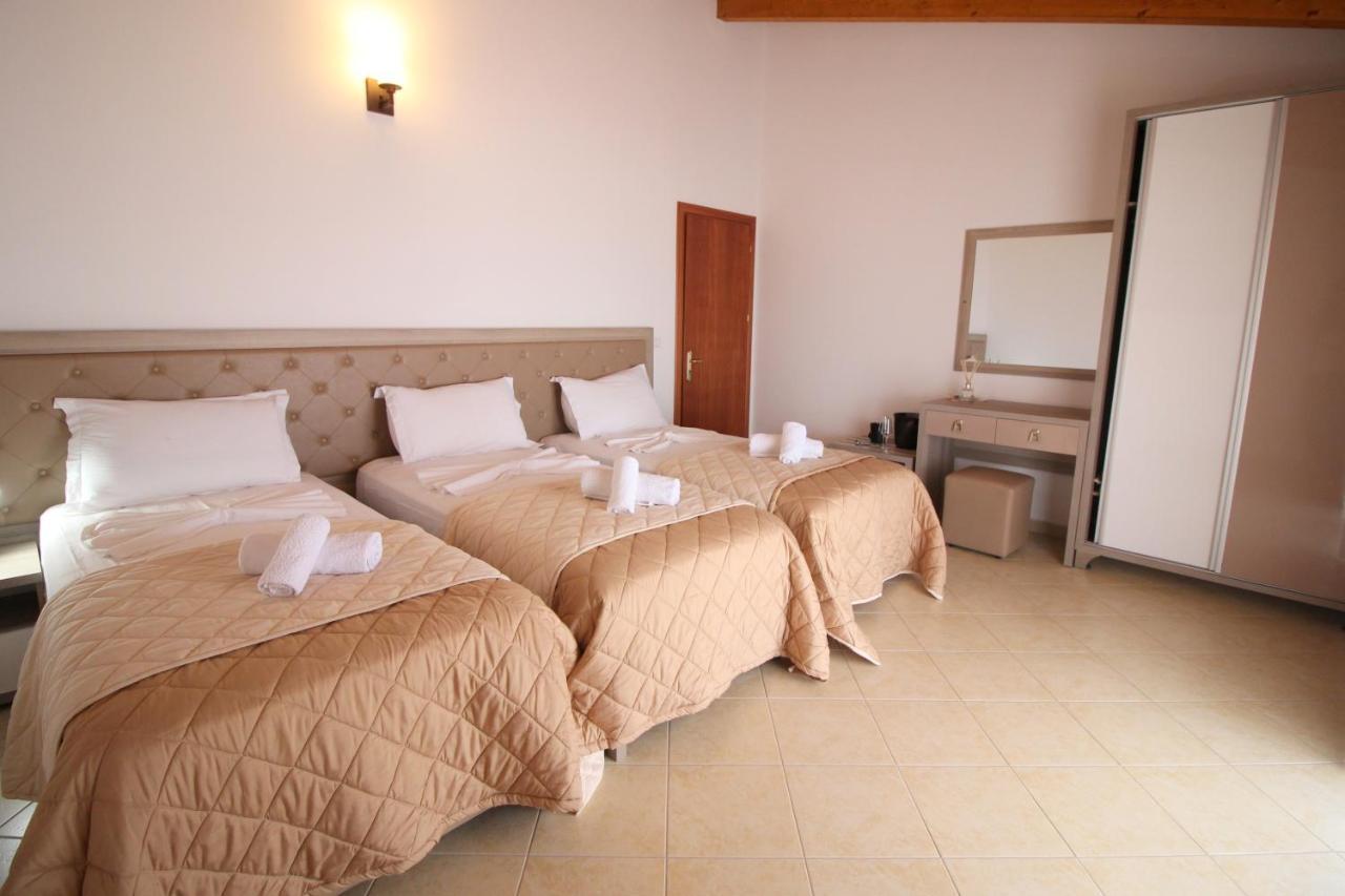 Atlantis Apartments Sarandë Eksteriør bilde