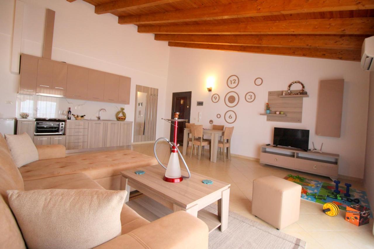 Atlantis Apartments Sarandë Eksteriør bilde