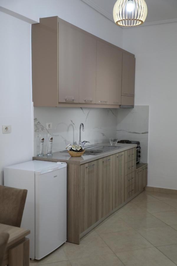 Atlantis Apartments Sarandë Eksteriør bilde