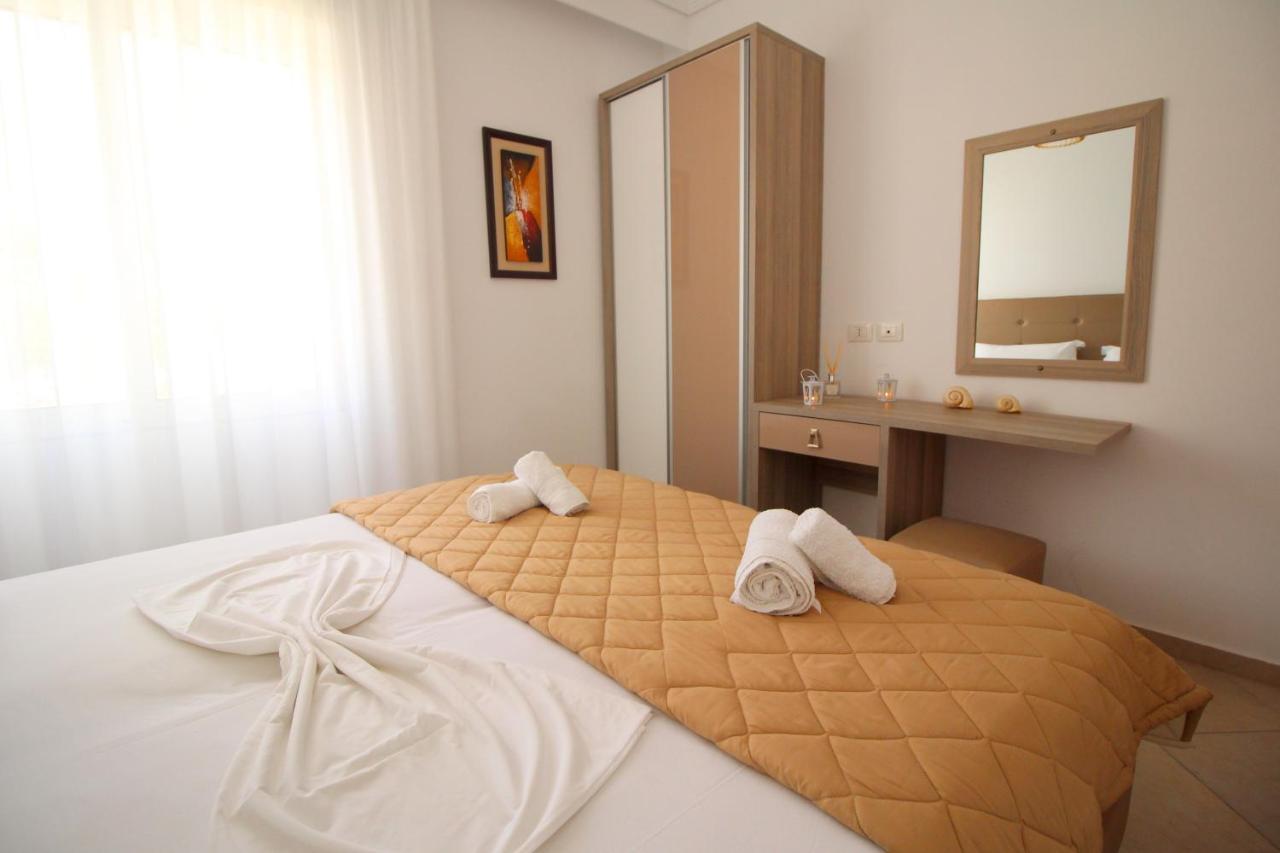 Atlantis Apartments Sarandë Eksteriør bilde