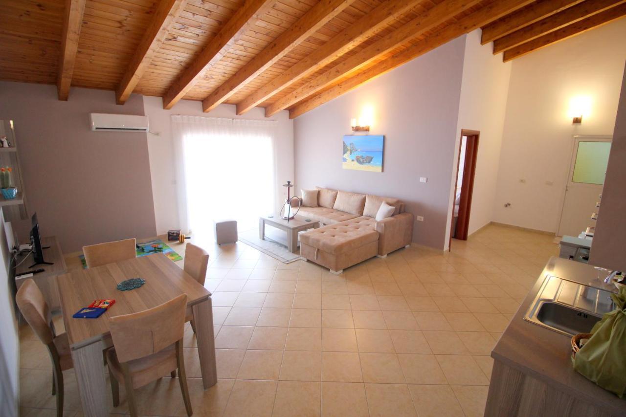 Atlantis Apartments Sarandë Eksteriør bilde