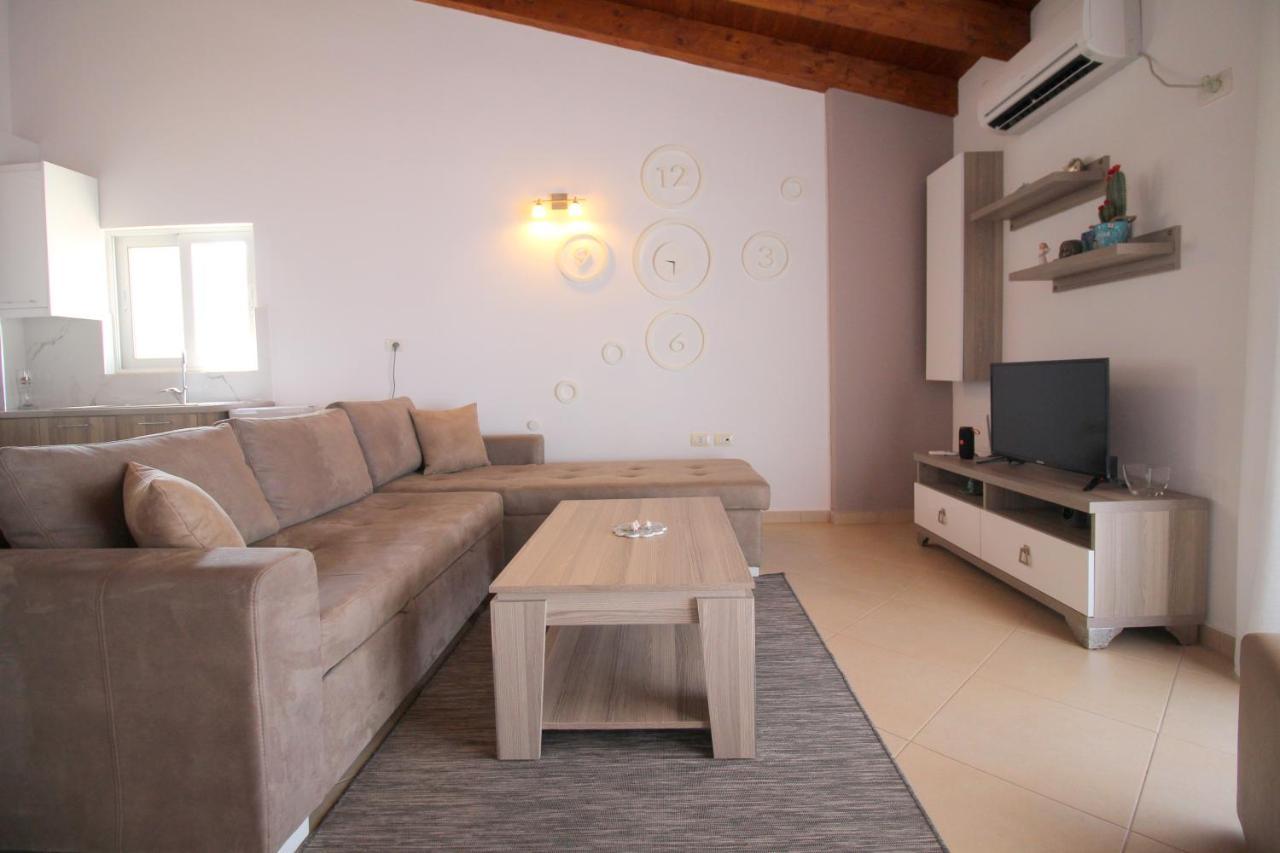 Atlantis Apartments Sarandë Eksteriør bilde