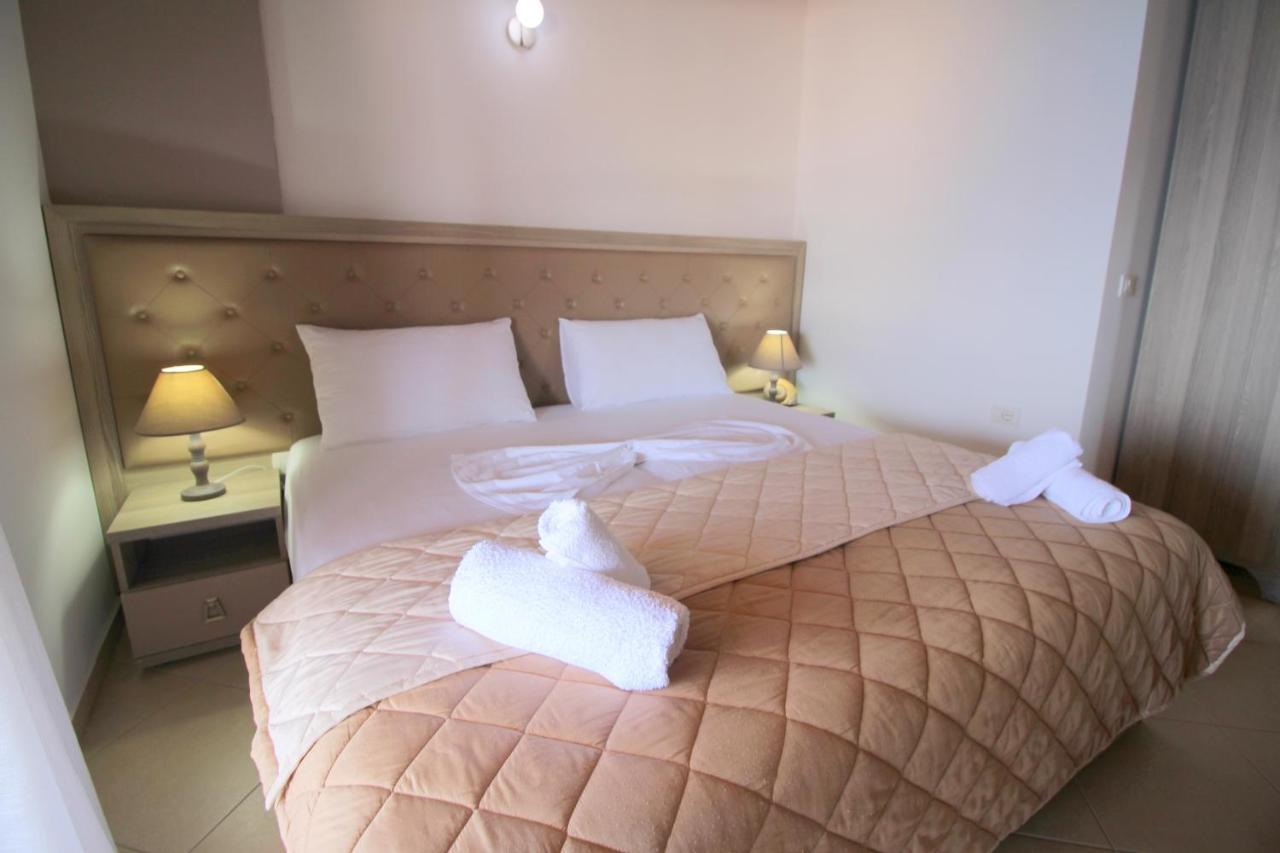 Atlantis Apartments Sarandë Eksteriør bilde