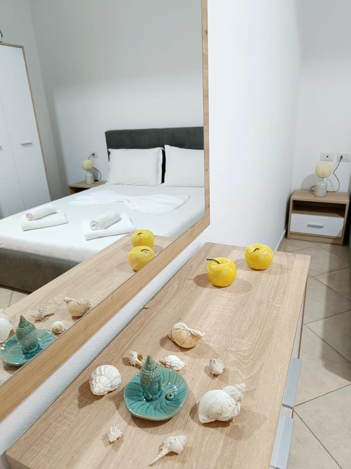 Atlantis Apartments Sarandë Eksteriør bilde