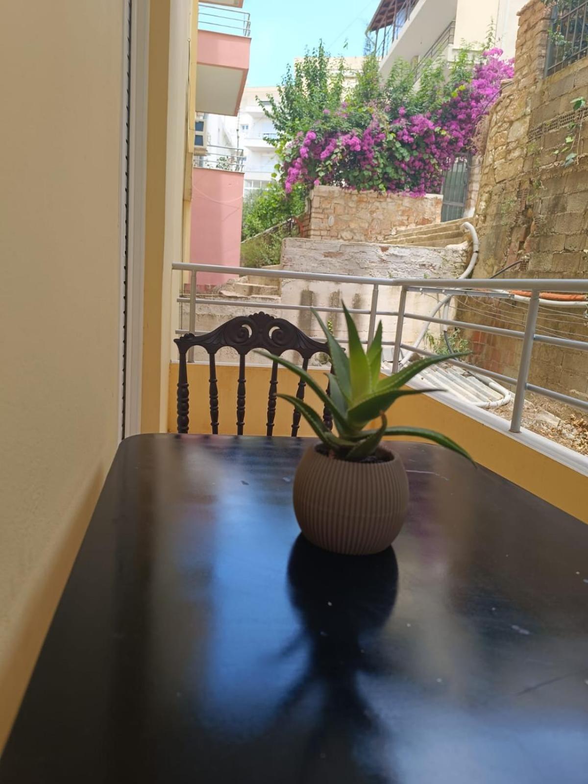 Atlantis Apartments Sarandë Eksteriør bilde