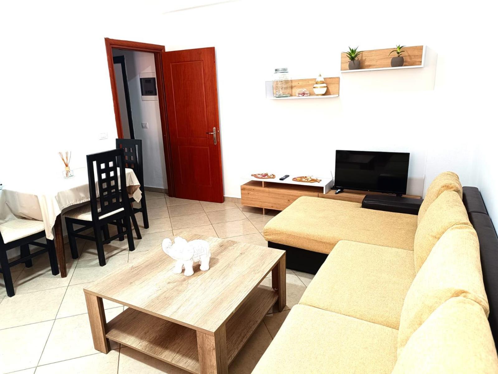 Atlantis Apartments Sarandë Eksteriør bilde